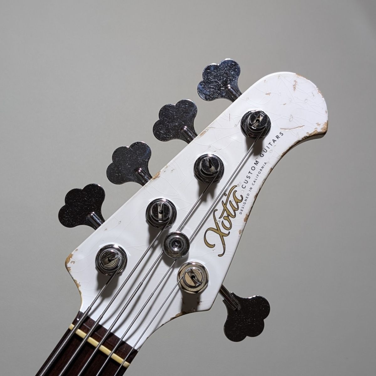 XJ-1T 5st Alder/R Heavy Aged -Olympic White over Lake Placid Blue