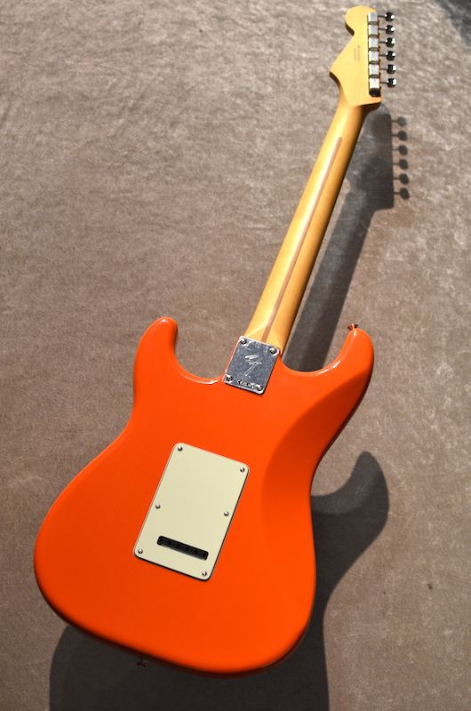 Player II Stratocaster Maple Fingerboard ～Rallye Orange