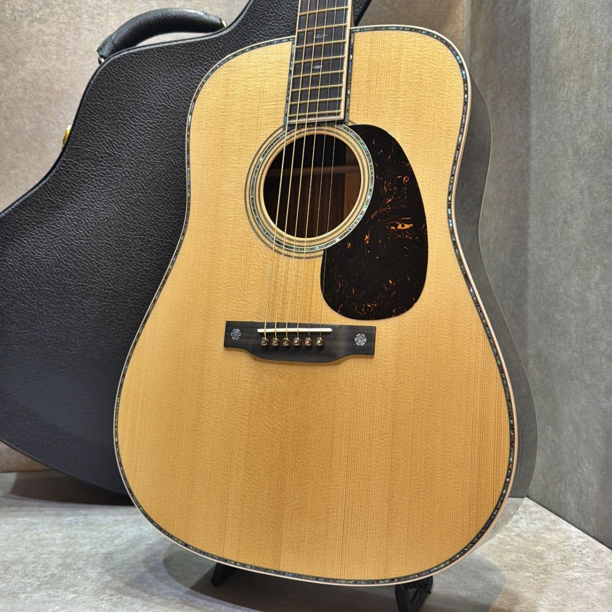 D-42 Modern Deluxe #3032124 | 【クロサワ楽器店オンラインショップ