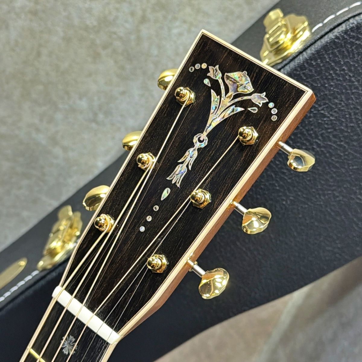 D-42 Modern Deluxe #3032124 | 【クロサワ楽器店オンラインショップ