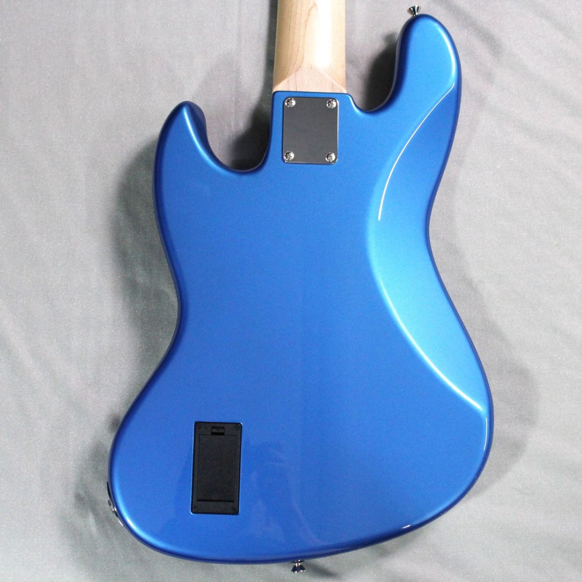 BUSKER’S エレキベース ジャンク品    調整済/音出しOK O.S.Retro Series JB 5st.Active -Lake Placid Blue- #1940