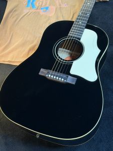 黒 系のアコースティックギター検索結果一覧 | 【クロサワ楽器店