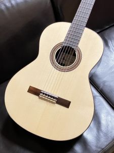 Paco Castillo、10万円～20万円未満のクラシックギター検索結果一覧