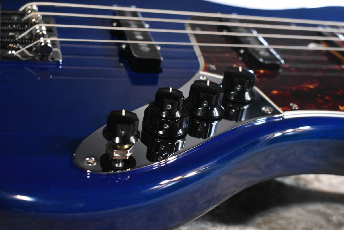 限定モデル】Made in Japan Active Modern Jazz Bass Sapphire Blue