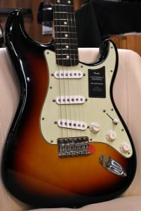 Fender、サンバースト 系のエレキギター検索結果一覧 | 【クロサワ楽器