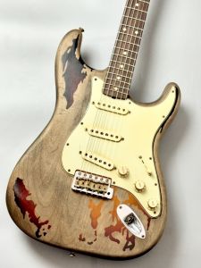 Custom エレキギター サンバースト Fender Custom Shop、サンバースト 系のエレキギター検索結果一覧