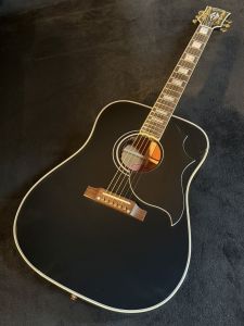 Hummingbird Custom ~Ebony~ #20826055 | 【クロサワ楽器店オンライン