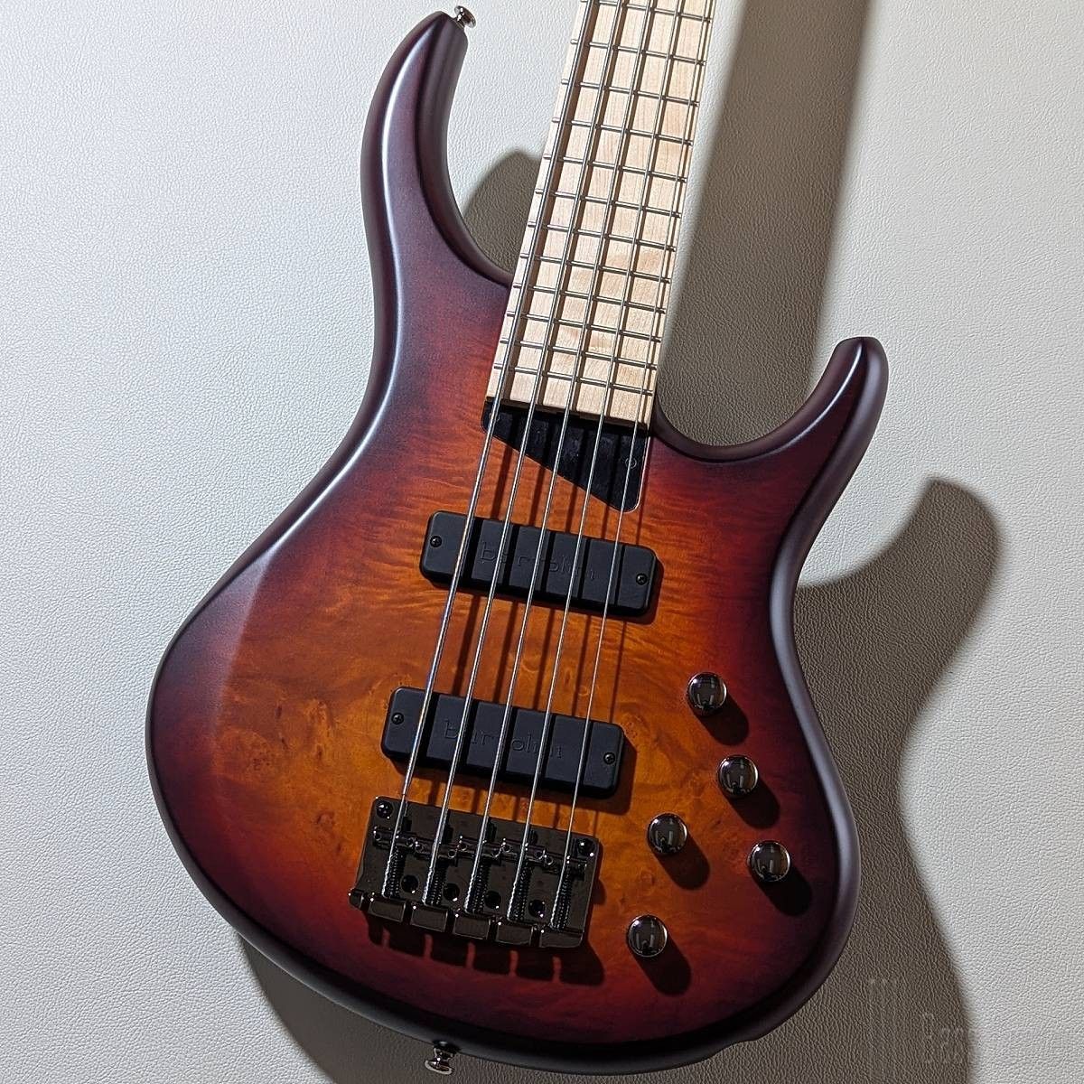Kingston ZX5 