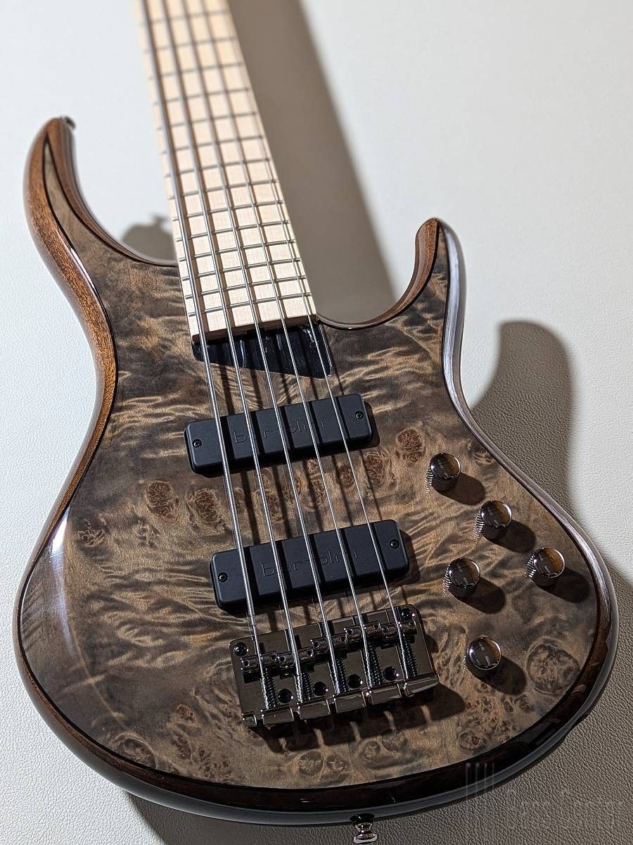 Kingston ZX5 