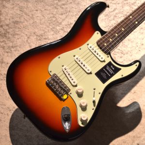 ストラト タイプ、サンバースト 系のエレキギター検索結果一覧