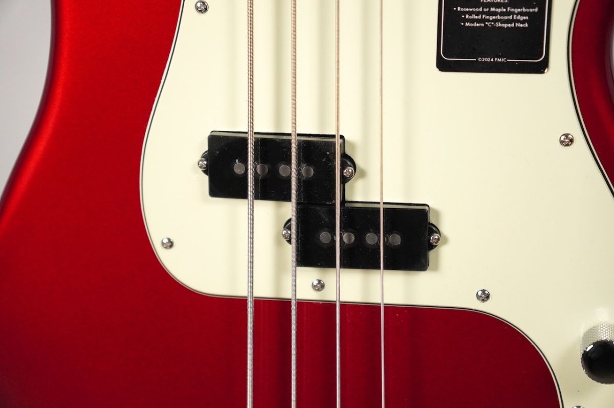 75th Anniversary Player II Precision Bass -Candy Apple Red
