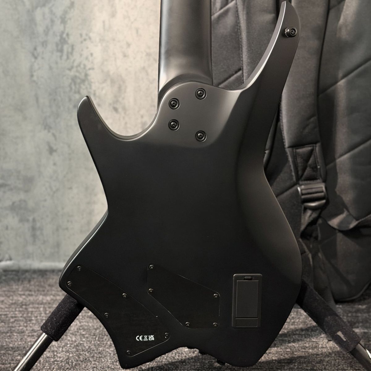 HEX Guitars NB505 ~Black~【3.97kg】【ヘッドレス/ステンレスフレット