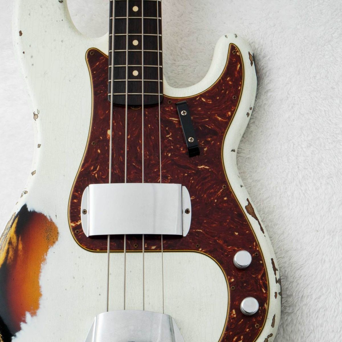1960 Precision Bass Heavy Relic Olympic White on 3 Color Sunburst