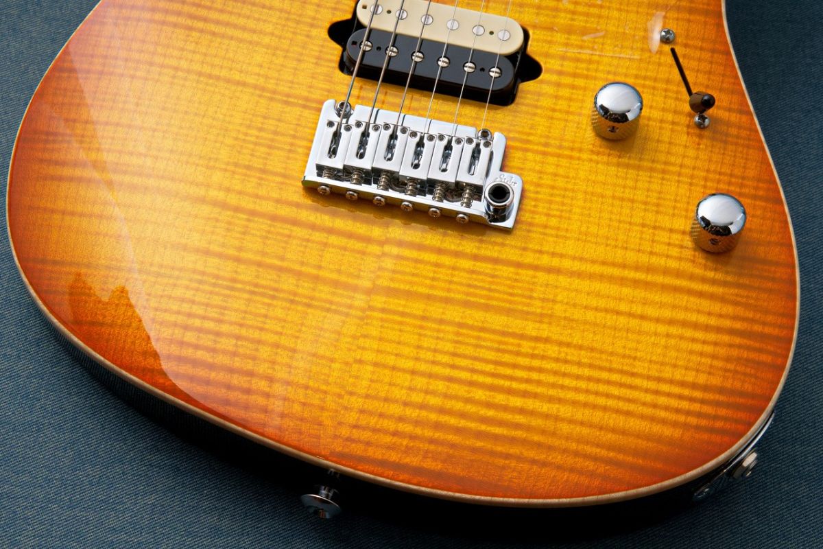 JE-Line Modern Plus -Suhr Burst- 【アッシュボディ】【3.40kg