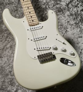 Fender Custom Shop、白 系のエレキギター検索結果一覧 | 【クロサワ