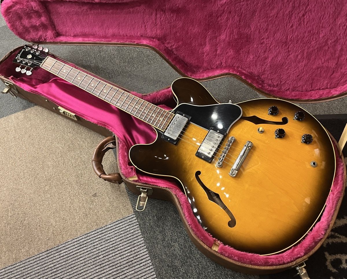ES-335 DOT Sunburst 1993年製 | 【クロサワ楽器店オンラインショップ
