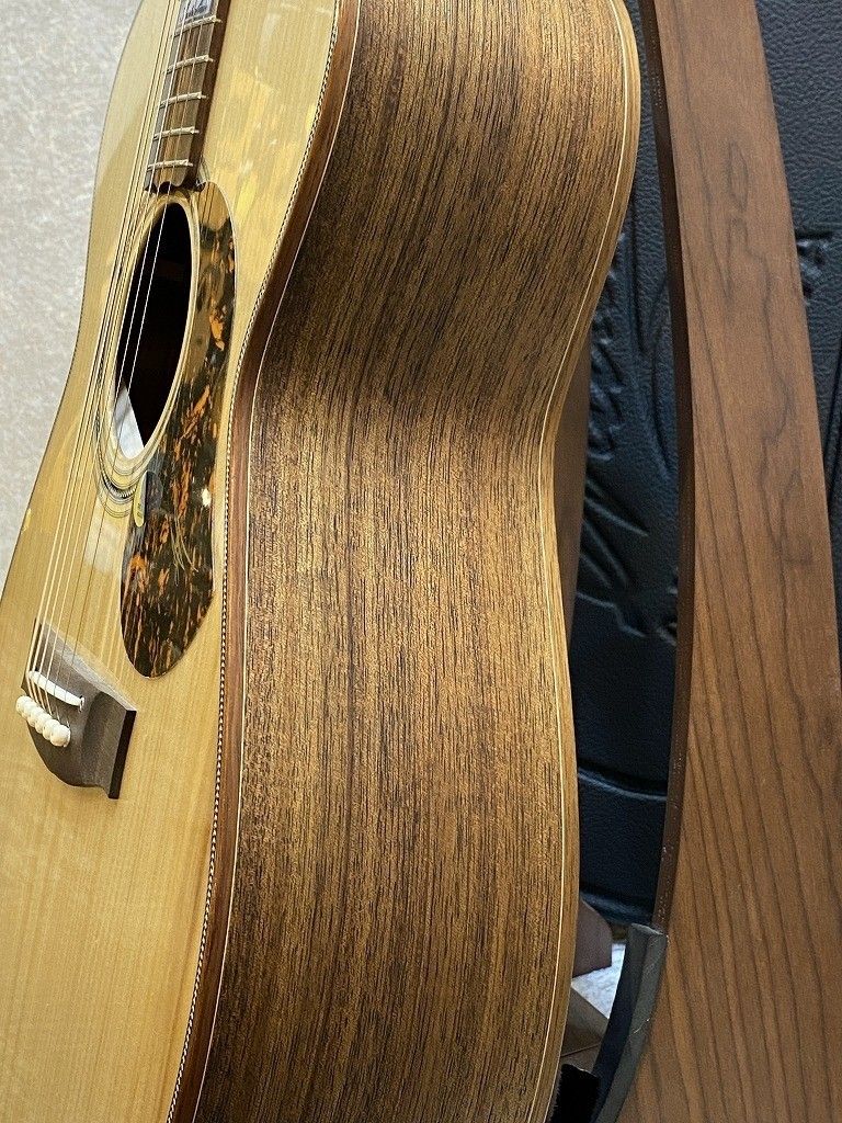 現品限り特価】【試奏動画あり】EA808 #3595【エキゾチックな