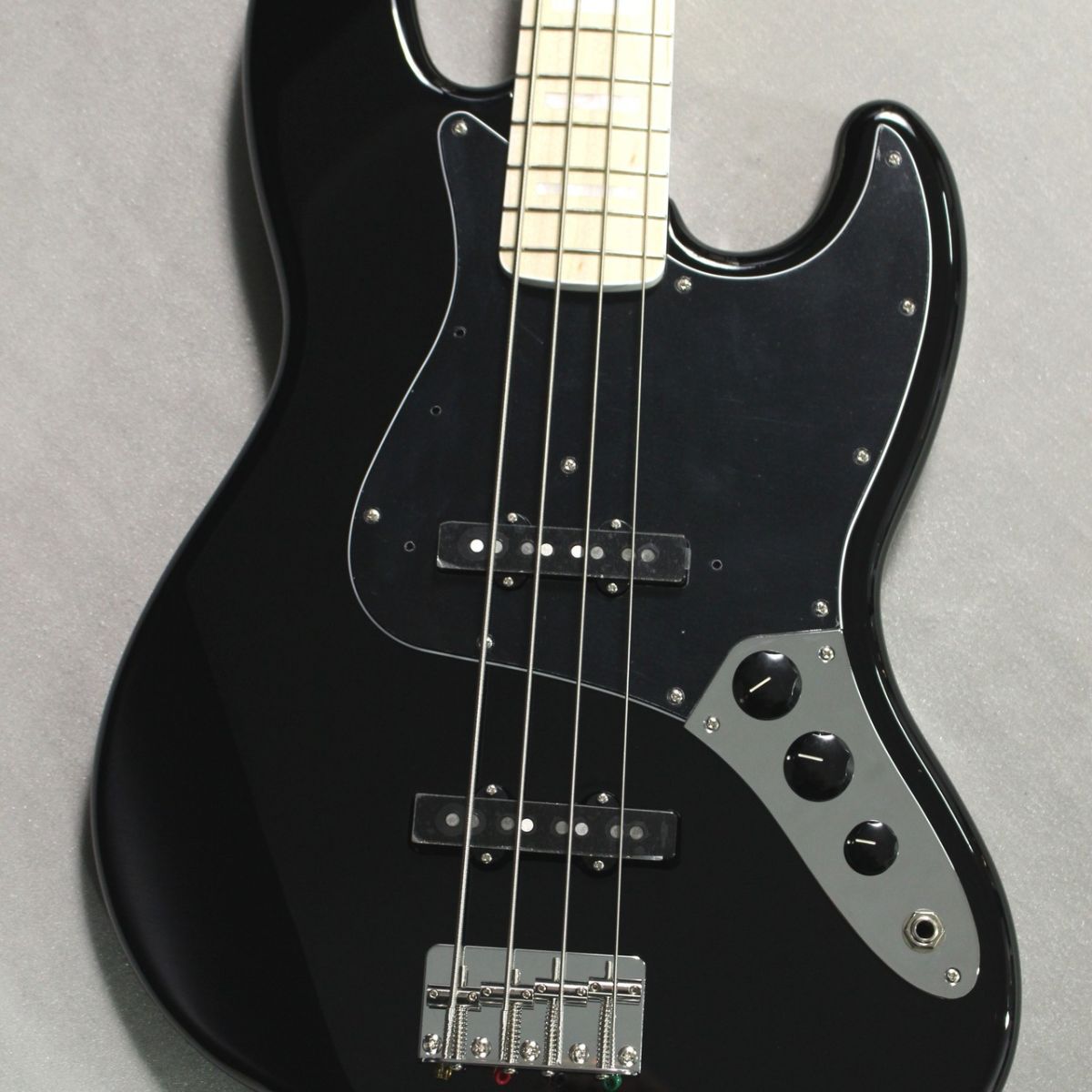 FSR Made in Japan Traditional 70s Jazz Bass /Black | 【クロサワ