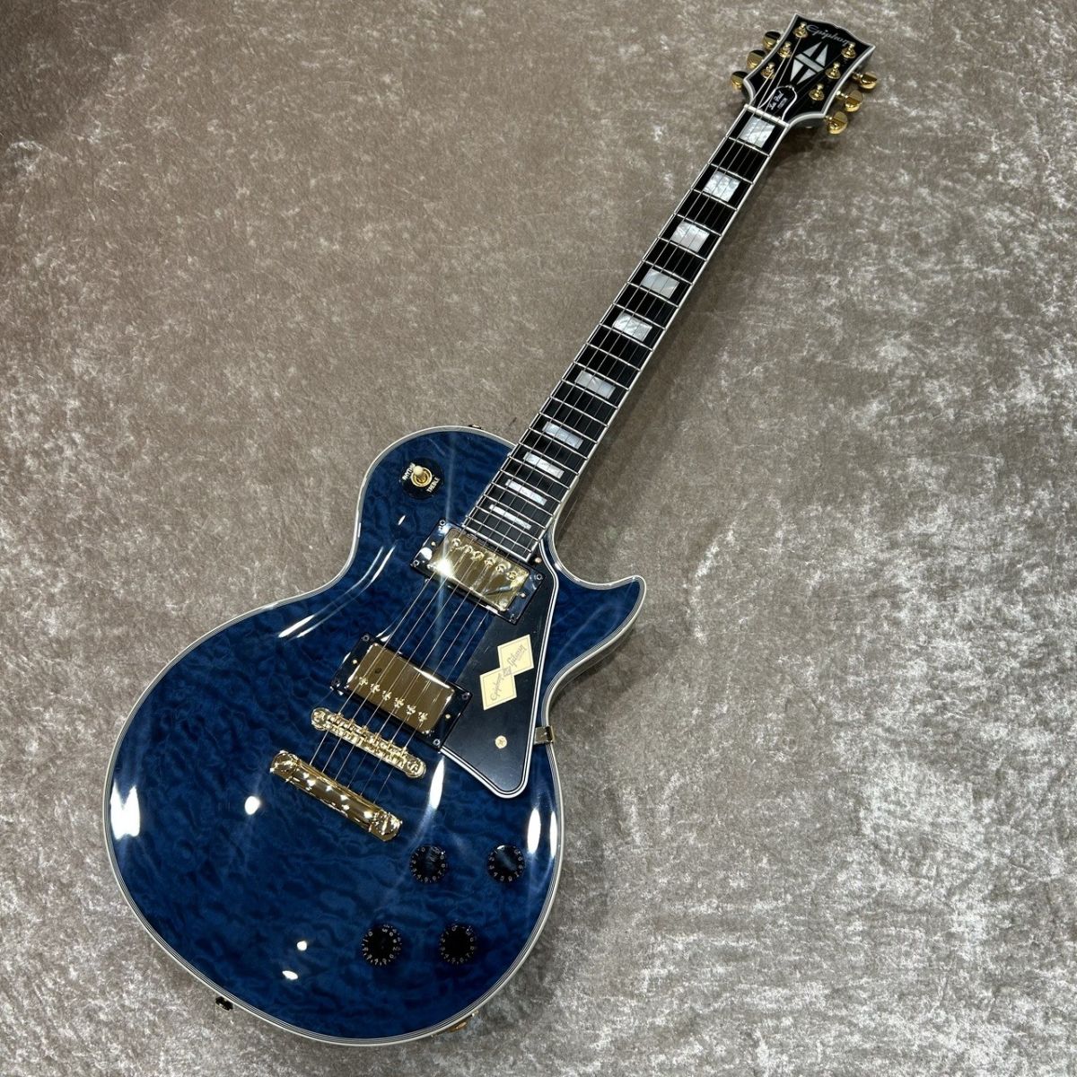 Dealer Select IGC Les Paul Custom Quilt Gloss Viper Blue