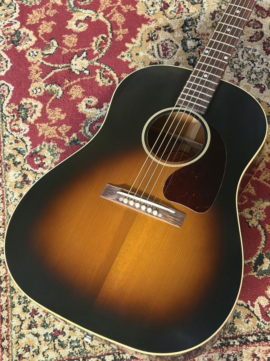 Custom Shop Historic Reissue Collection 1942 Banner J-45 Vintage