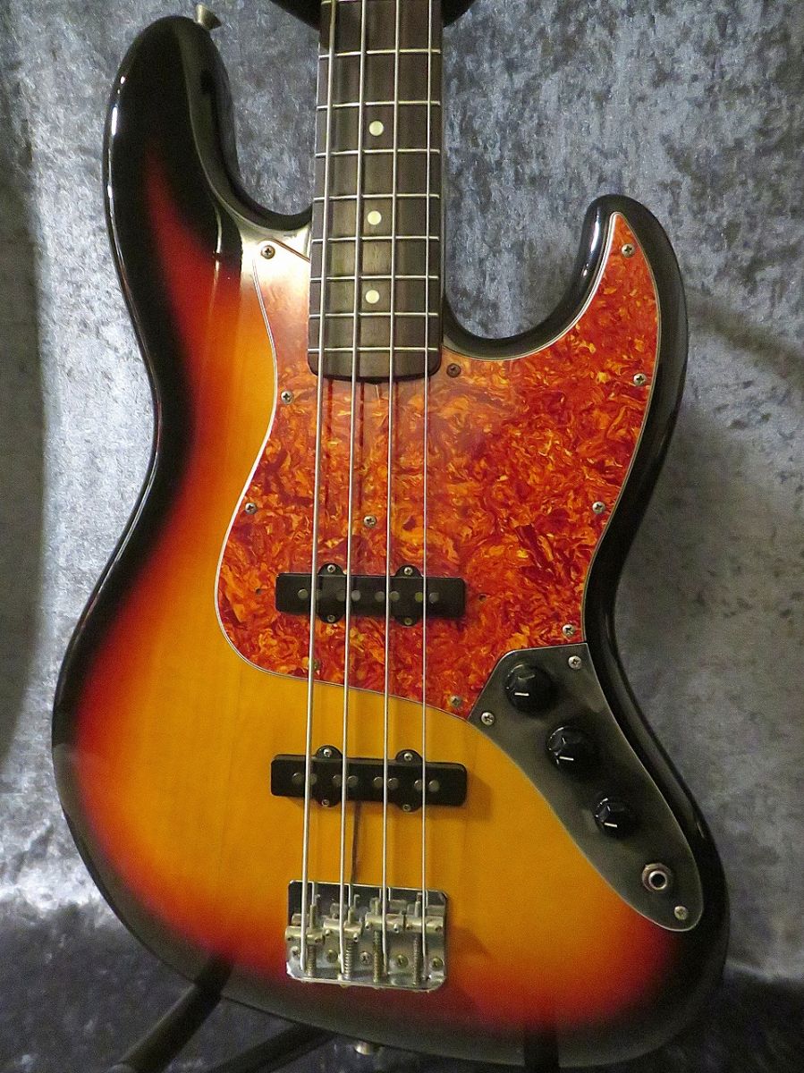 ジャンクFenderJapanジャズベEシリアル1985-1986年逆巻きペグ JBD62 | 【クロサワ楽器店オンラインショップ】いい楽器とのいい出会い