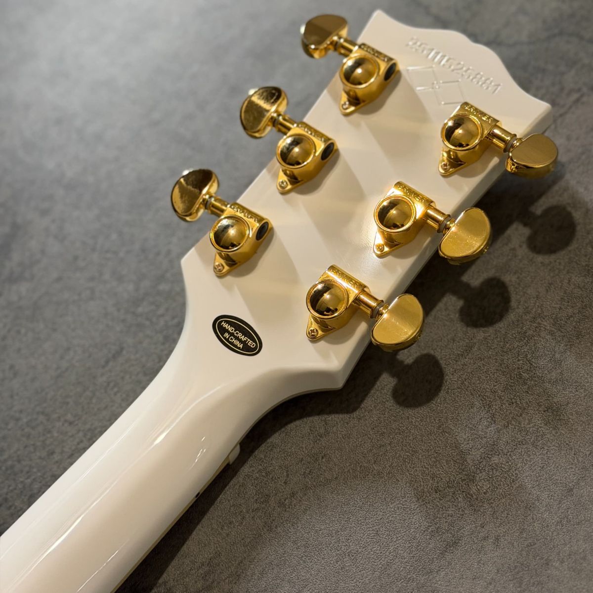 Inspired by Gibson Custom】Les Paul Custom ~Alpine White