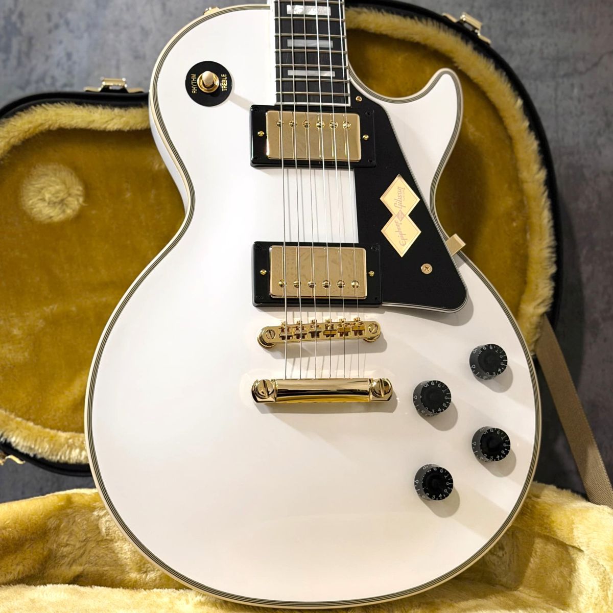 Inspired by Gibson Custom】Les Paul Custom ~Alpine White