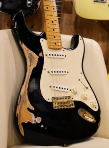 Fender Custom Shop、黒 系のエレキギター検索結果一覧 | 【クロサワ